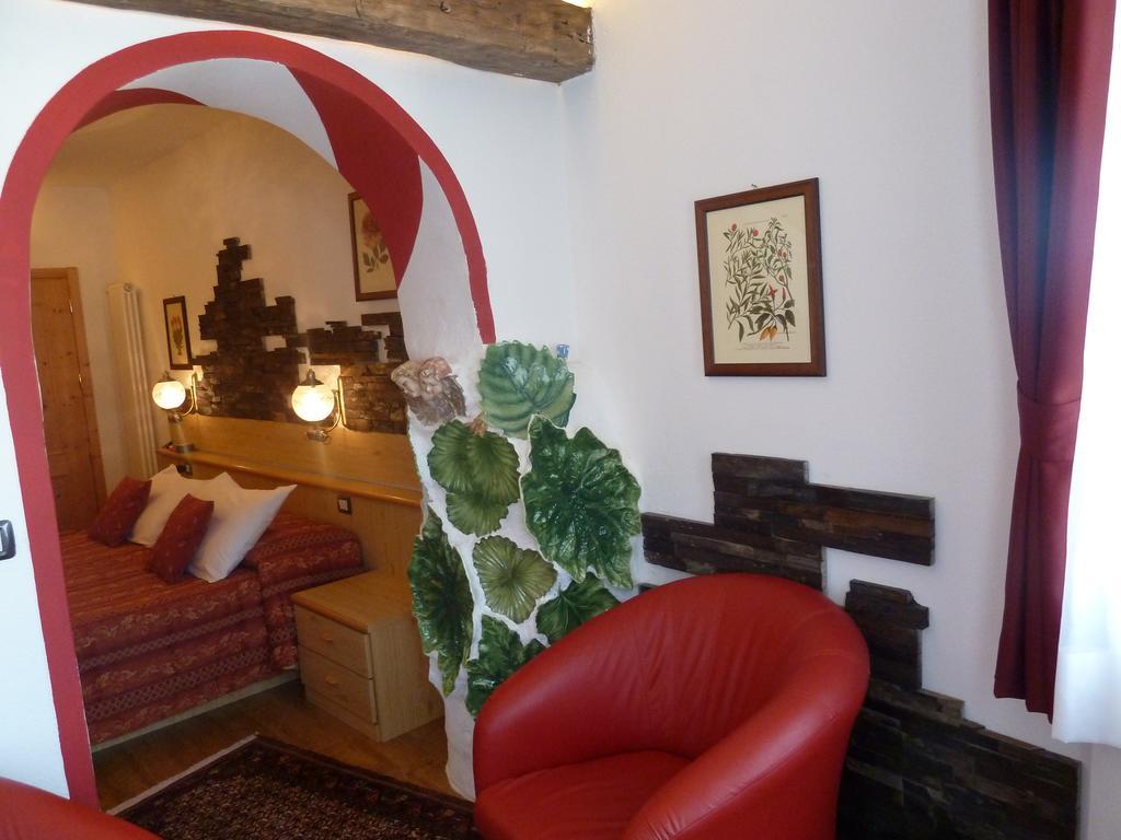 Hotel Ancora Castello–Molina di Fiemme Szoba fotó