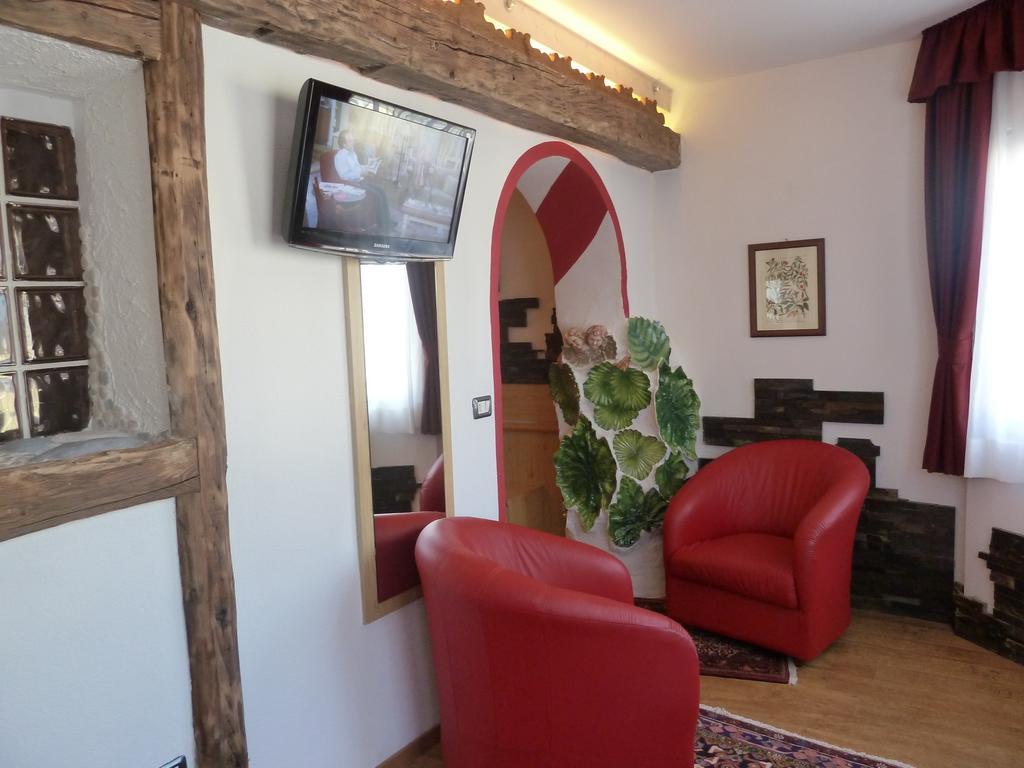 Hotel Ancora Castello–Molina di Fiemme Szoba fotó
