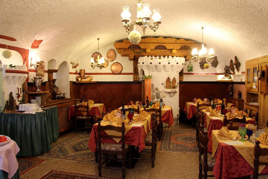 Hotel Ancora Castello–Molina di Fiemme Kültér fotó