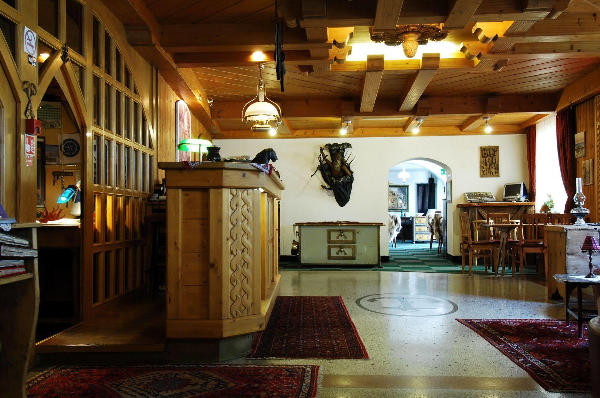 Hotel Ancora Castello–Molina di Fiemme Kültér fotó